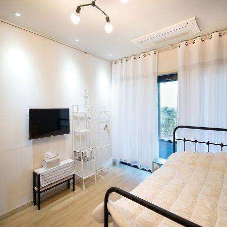 Jeju Feel Pension Exterior photo